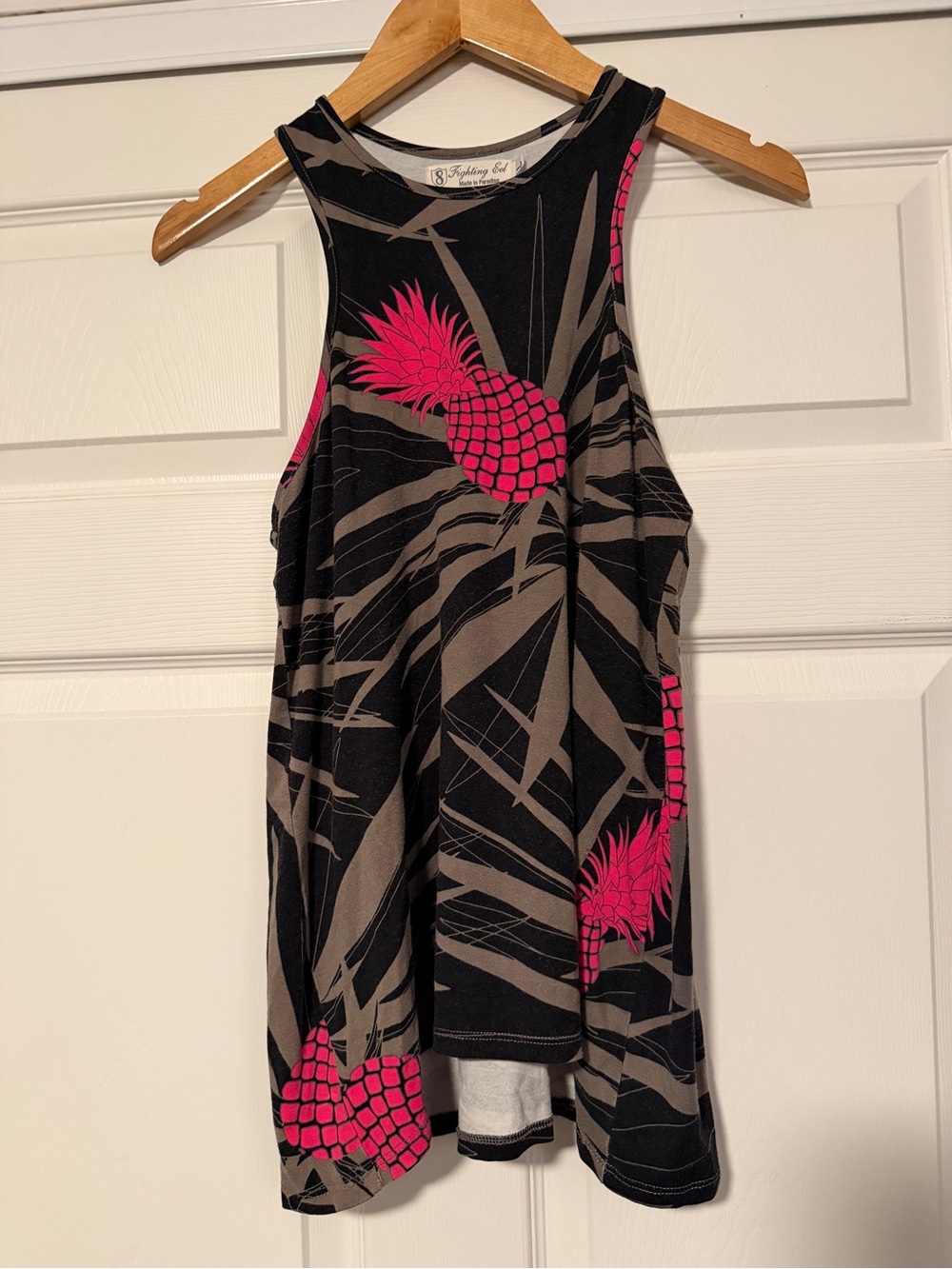 Fighting Eel Tank Top Black Pink Pineapple Hawaiian Tropical Resort